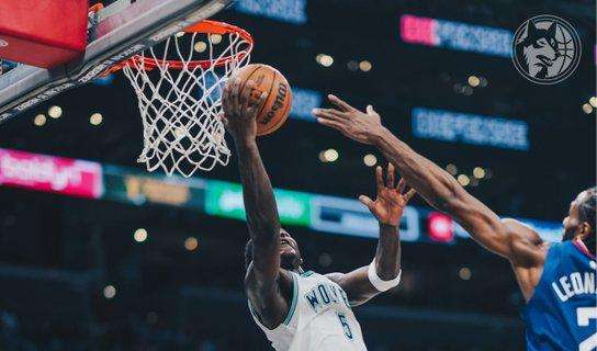 NBA - I Timberwolves schiacciano i Clippers nel match-clou dell'Ovest