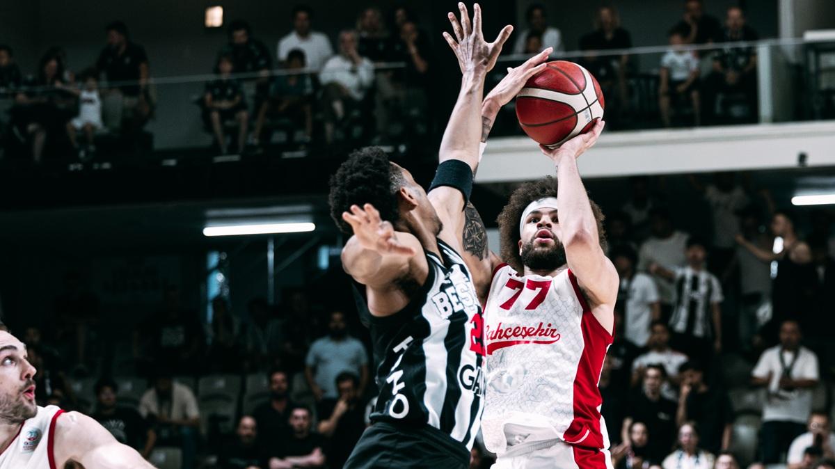 BSL, il Bahçeşehir travolge il Beşiktaş in gara 2 e si prende il fattore campo