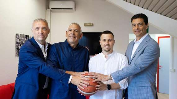 A2 - Pistoia, presentazione di coach Tommaso Della Rosa e il DT Alberto Martelossi