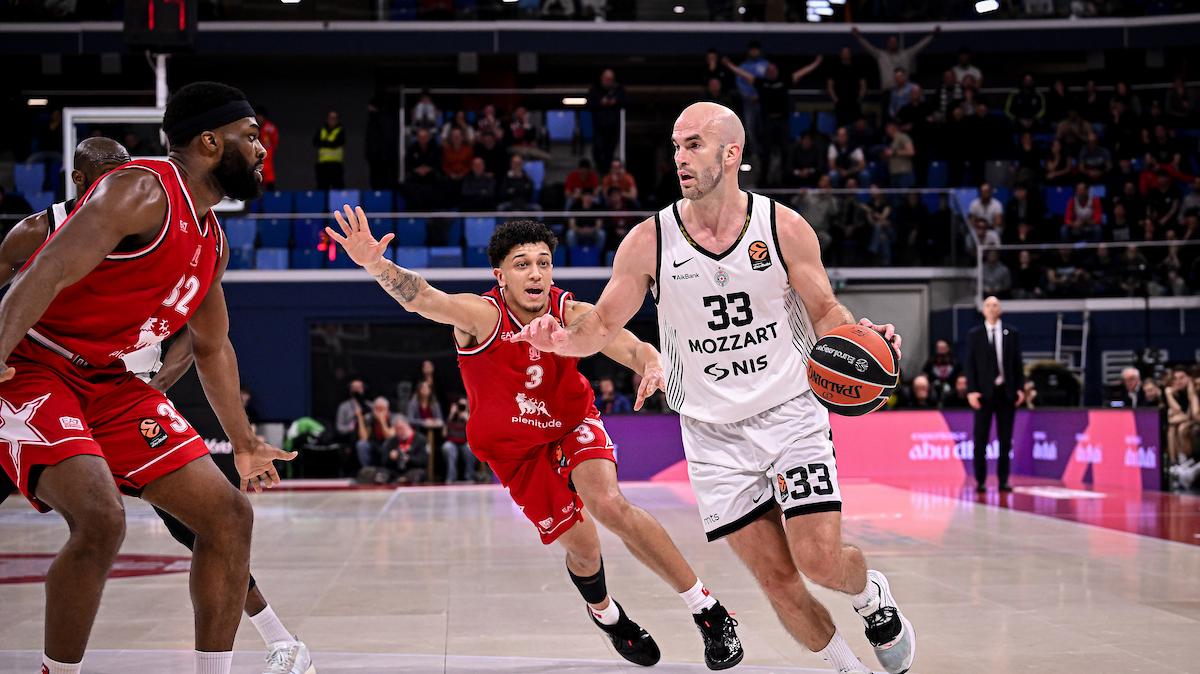Il PAOK di Trinchieri riporterà Nick Calathes in Grecia: c'è l'accordo