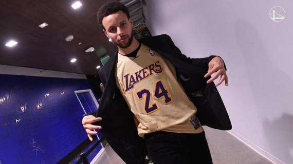 NBA - Warriors, Steph Curry è tornato in gruppo