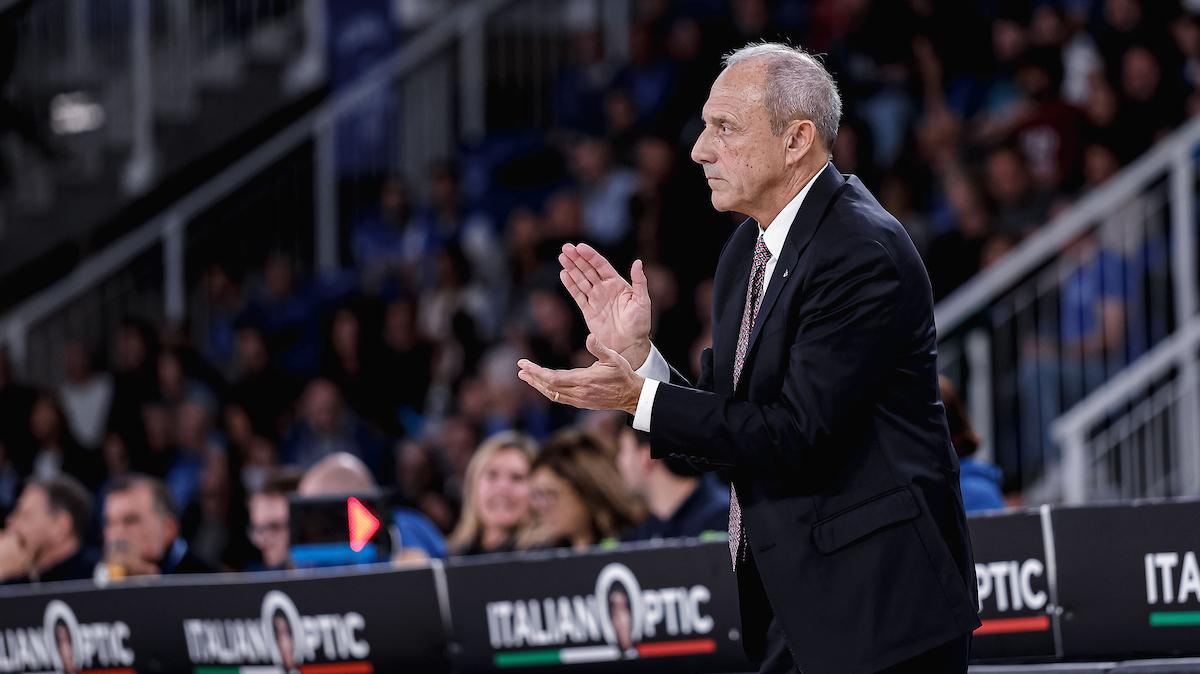 Olimpia, Messina: «Poca energia mentale e fisica. LeDay? Ci sarà venerdì»