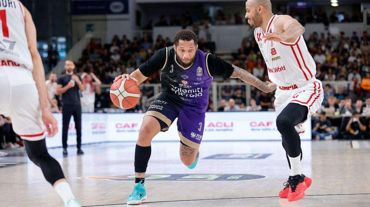 Trento-Virtus, l'Aquila con DeVante' Jones in campo per Gara 3?