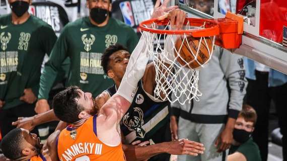 NBA Finals - Gli highlights di gara 6 tra Milwaukee Bucks e Phoenix Suns