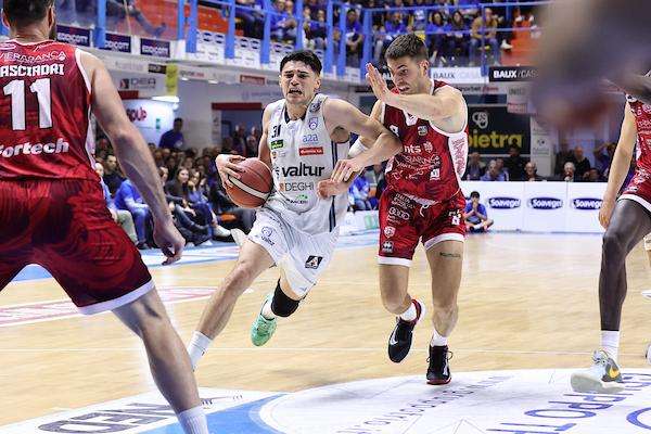 MERCATO LBA - Calzavara a un passo da Udine, verso l'uscita da Brindisi