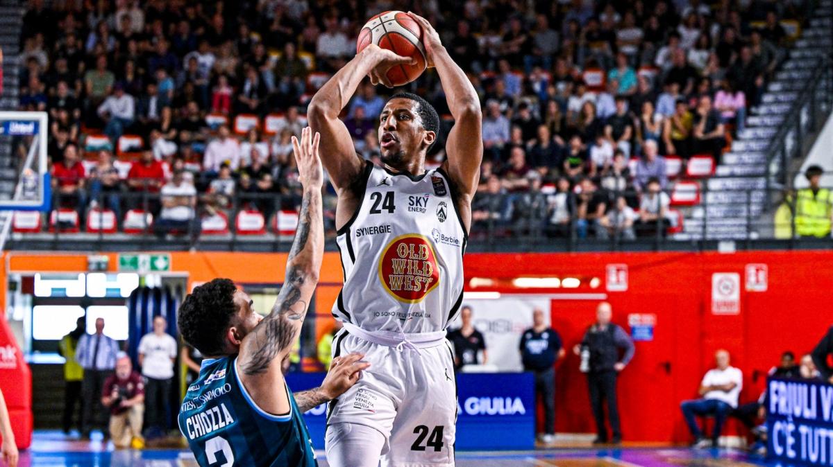 Cantù ko a Udine, salvezza ancora da conquistare: l'Apu sogna i playoff