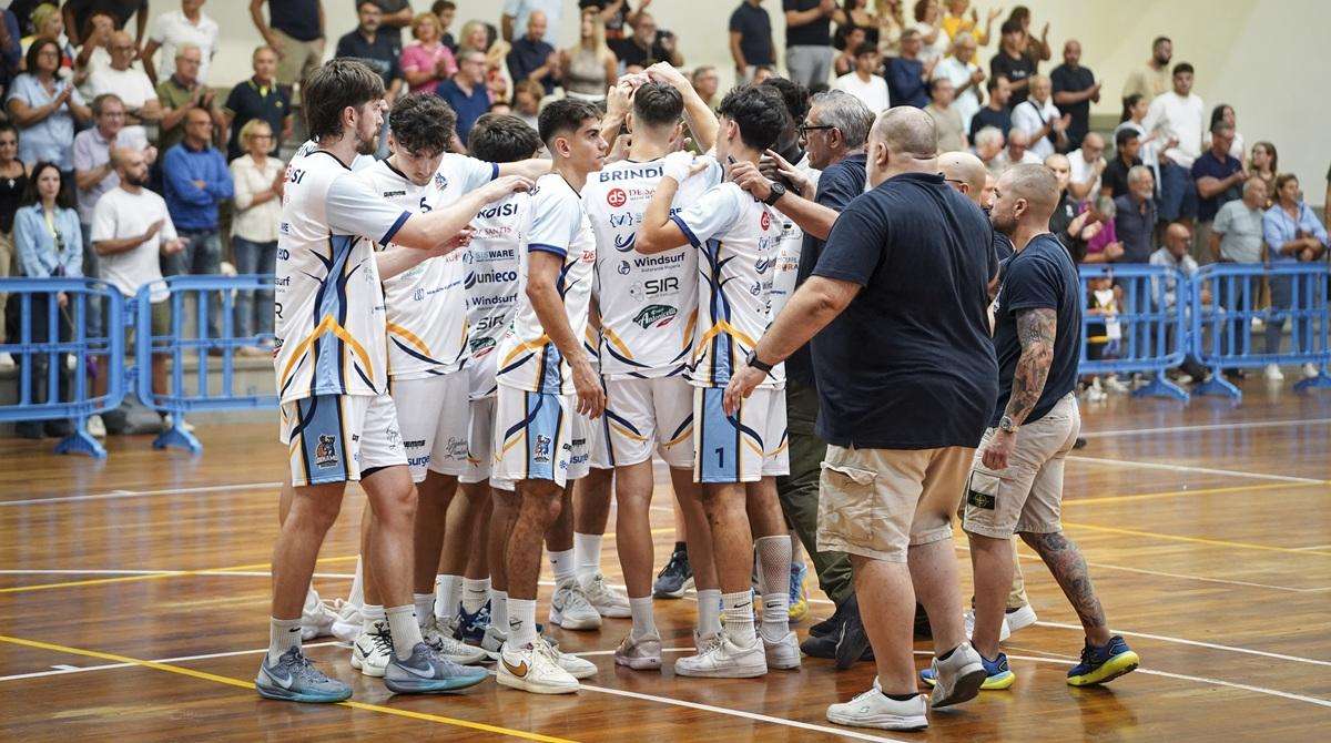 Serie B - Dinamo Brindisi esce sconfitta dal PalaTracuzzi di Messina