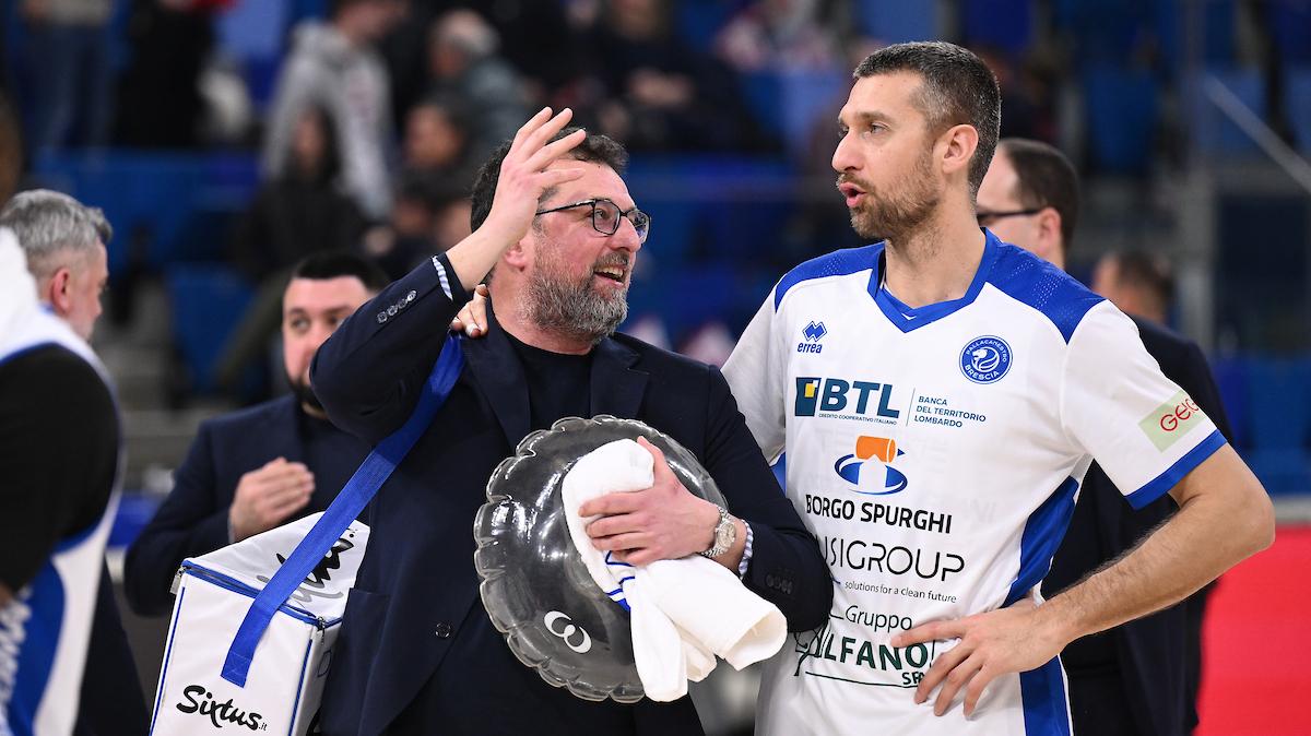 Giancarlo Ferrero con Brescia per un'ultima volta in campo a Varese