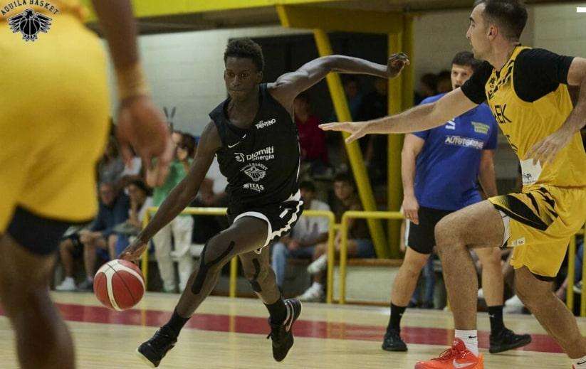Trento parte bene e controlla, battuto l'AEK Atene: cronaca e tabellino | Valtellina Summer League 