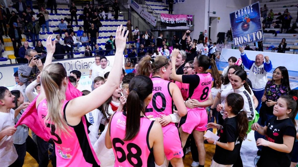 A1 F - Le Panthers battono Brescia e chiudono la regular season al 6° posto