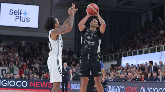 LIVE LBA - Regalo di Natale per Trento: rimonta, batte la Virtus e resta in vetta