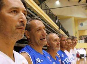 Maxibasket - A Montecatini basket mondiale in azzurro
