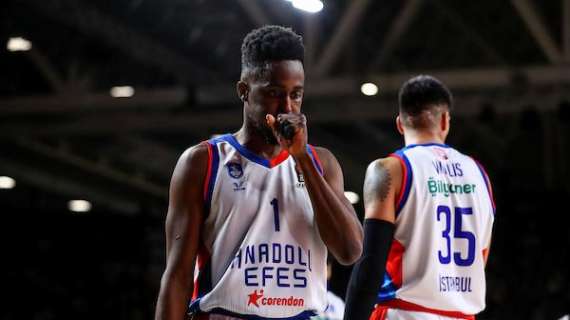 MERCATO EL - L'Anadolu Efes annuncia l'estensione di 7 giocatori