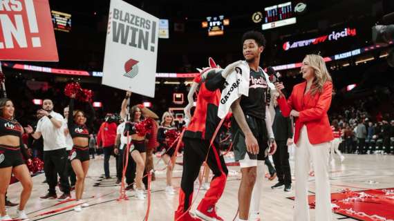 NBA - Il buzzer di Anfernee Simons condanna i Nuggets a Portland