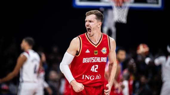 EuroLeague - Bayern, Laso scherza su Obst dopo il Mondiale: "Puoi prenderti qualche giorno di riposo"
