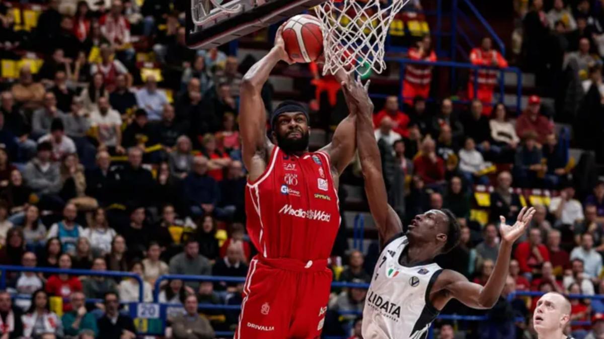 Josh Nebo è l'MVP Unipol del mese di dicembre della Serie A Unipol 2025/26