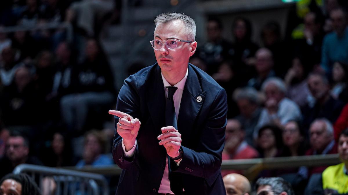 Virtus Bologna, Jakovljevic commenta il ko con Parigi e dice: «Farò di tutto per trovare la soluzione»