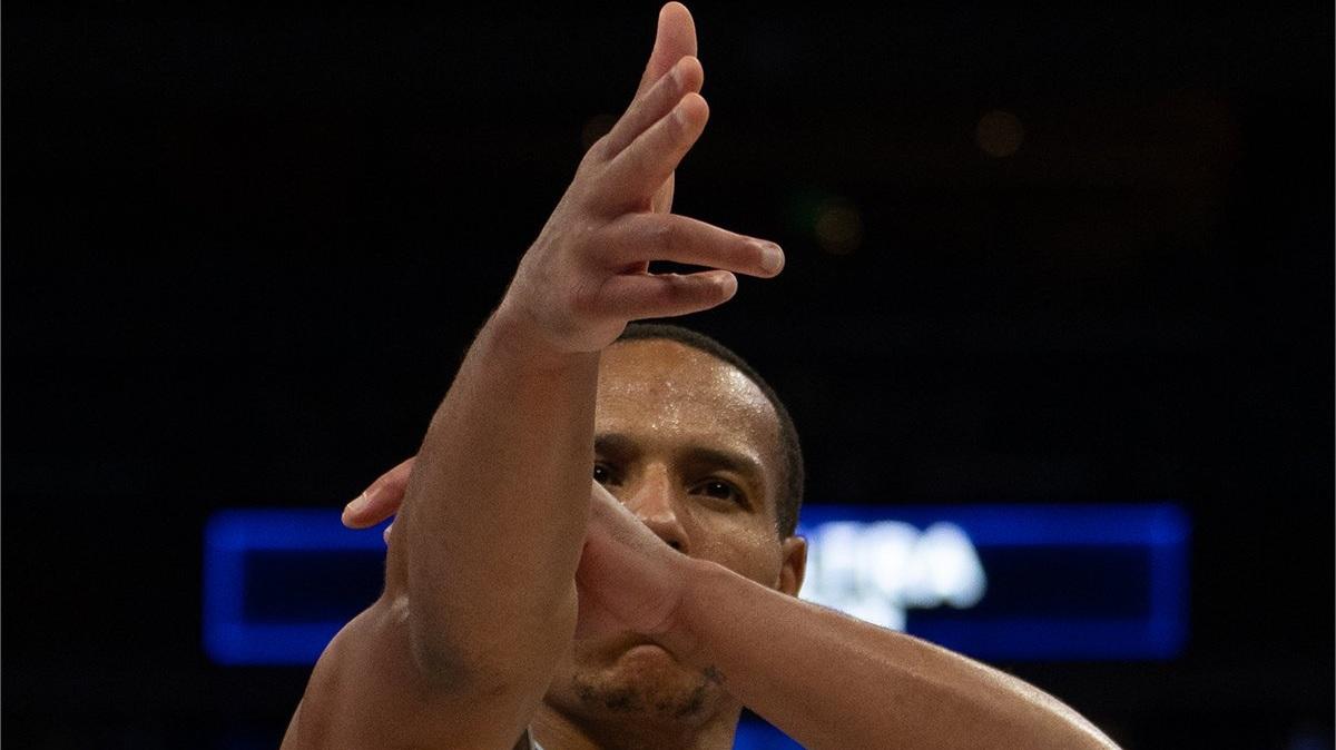 I Magic resistono alla rimonta Cavaliers per il quinto successo consecutivo