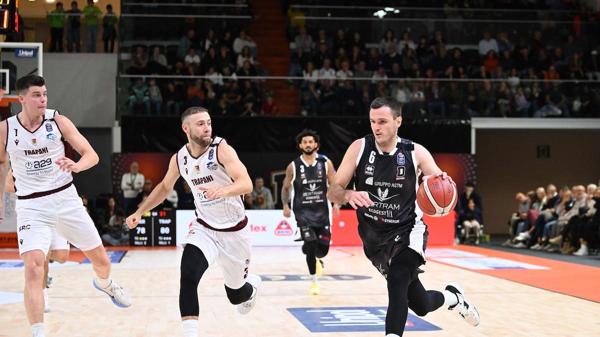 Derthona, Pecchia: "Napoli trova la quadra, non dobbiamo sottovalutarla"