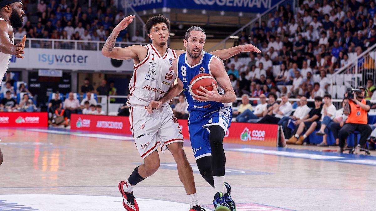 Intervallo: Milano avanti a Brescia, il tabellino dopo 20'