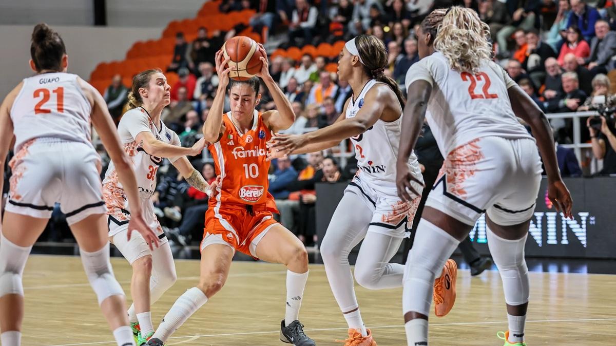 ELW - Prossima settimana al PalaRomare "win or go home" tra Schio e Bourges