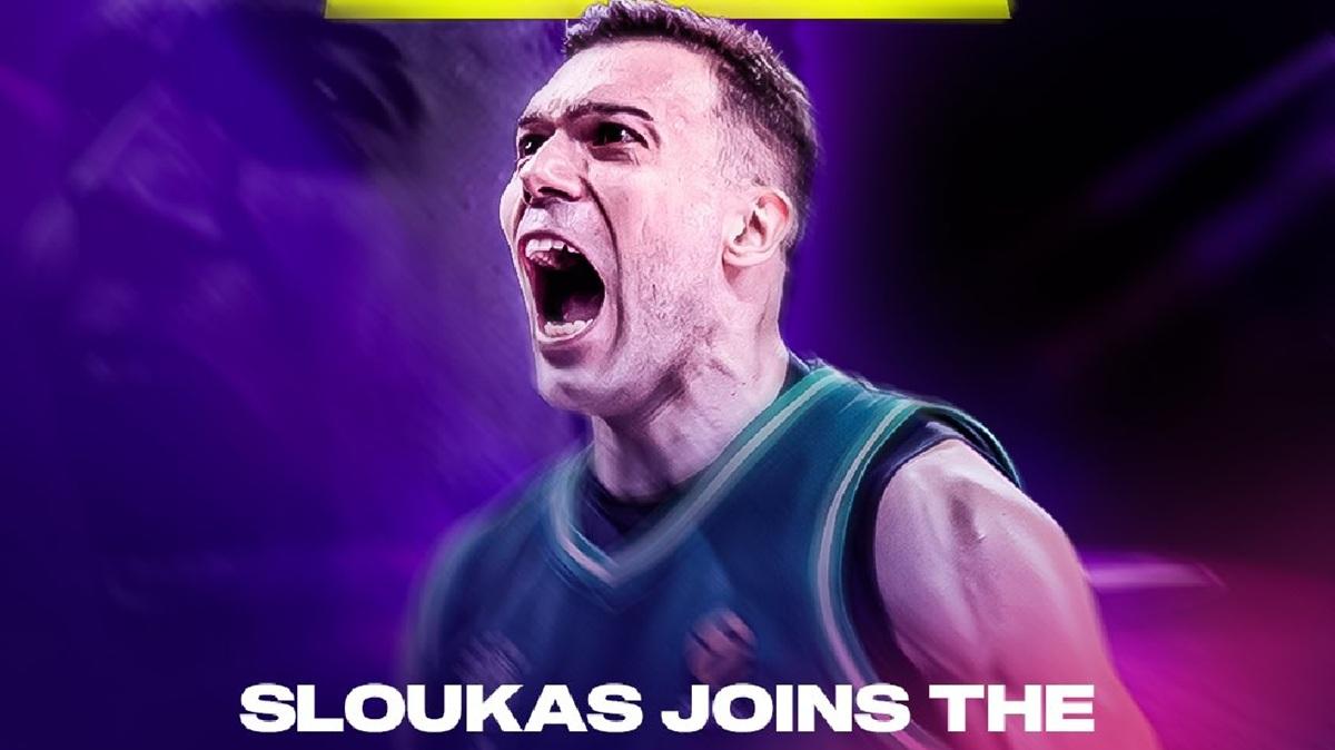 Mitico Sloukas: 3º nel club dei giocatori con 1.000 punti – rimbalzi – assist! 