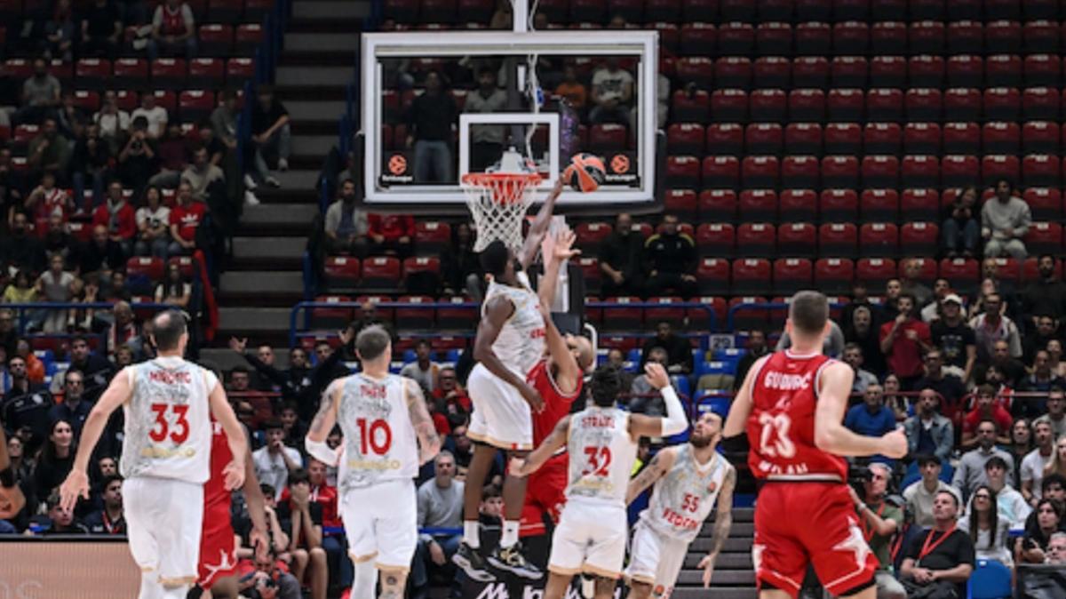 Gazzetta: «Shavon Shields forza nel finale e butta via la partita»