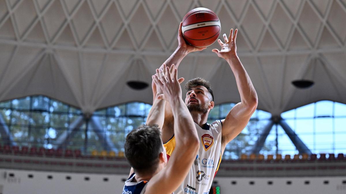 Serie B - Jesi insegue la Virtus Roma, senza mai raggiungerla