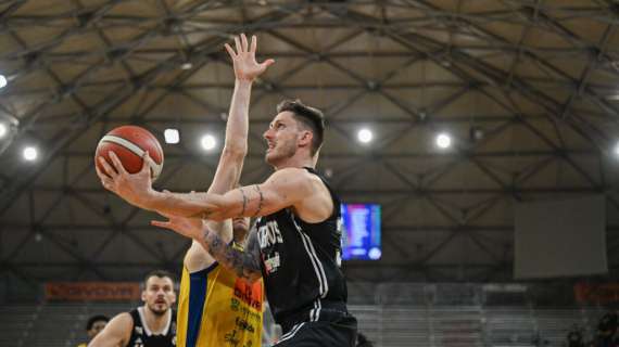 Virtus Bologna, Morgan: «Continui per 40 minuti». Polonara: «Continui per 40 minuti»