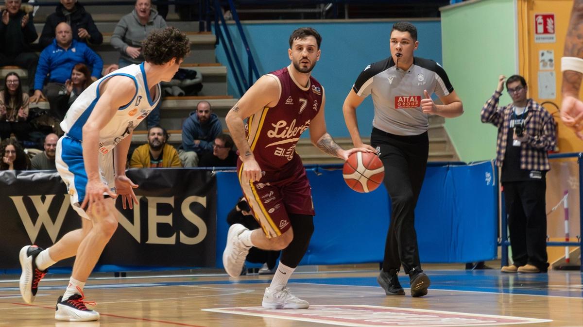 A2 - Chiude male il 2025 la Libertas Livorno a Ruvo di Puglia