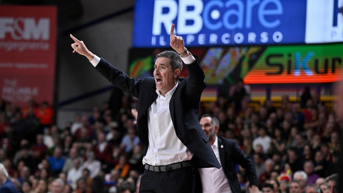 Una risollevata Reggio Emilia va a una lunga pausa: tre settimane di stop