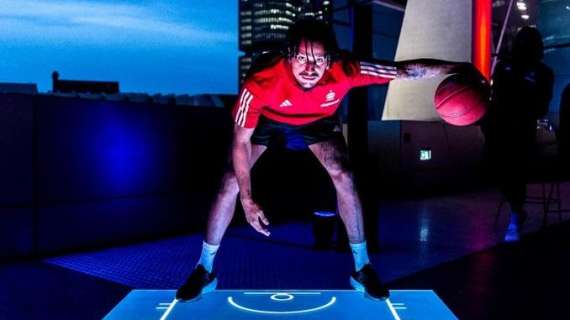 BBL - Il Bayern Monaco inaugura il campionato con il pavimento di vetro e LED