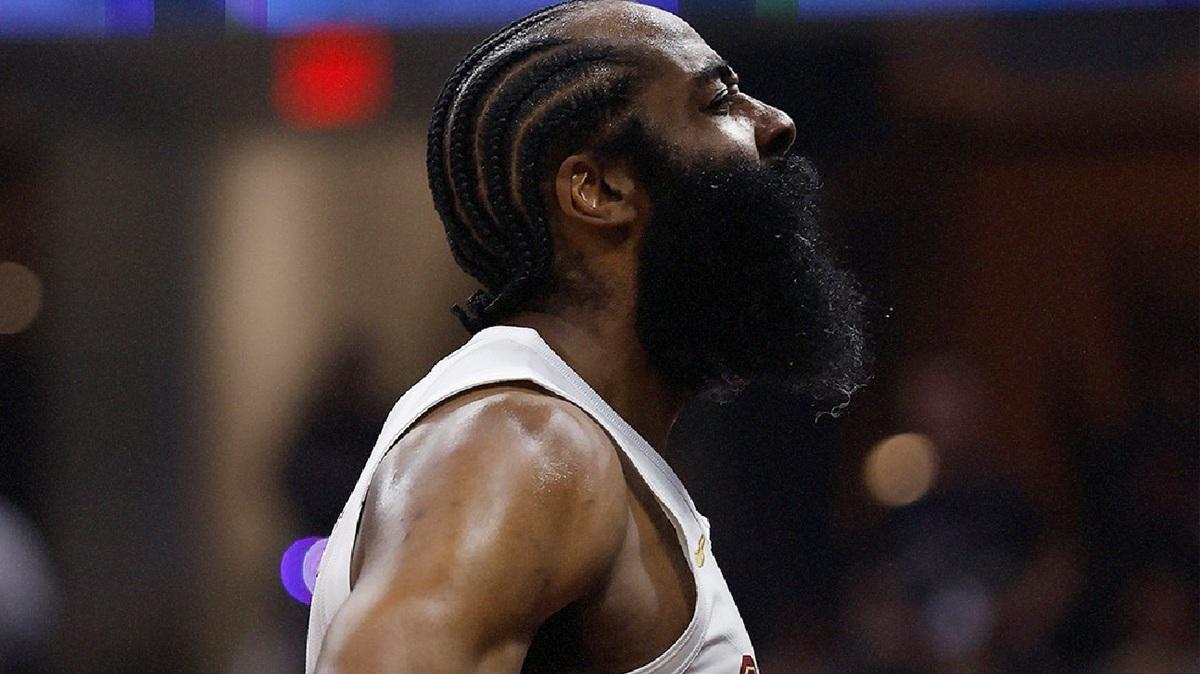 Harden minimizza i contatti con Barnes e Barrett: “Non era niente”