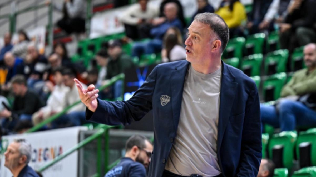 Sassari, Mrsic: «Sicuro che già a Tortona scenderemo in campo con un’altra faccia»