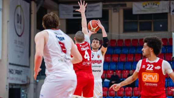 Serie B - Goldengas Senigallia difende con successo l'assalto del Vasto Basket