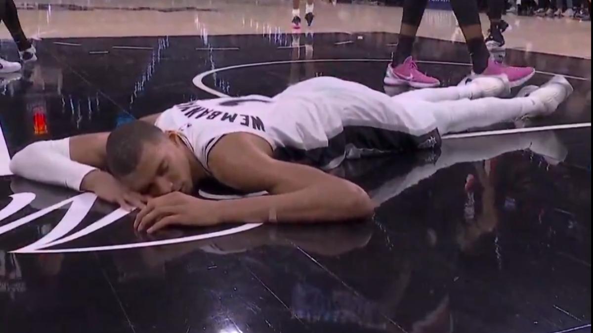 NBA - Commozione cerebrale: Wembanyama si infortuna in gara 2 playoff