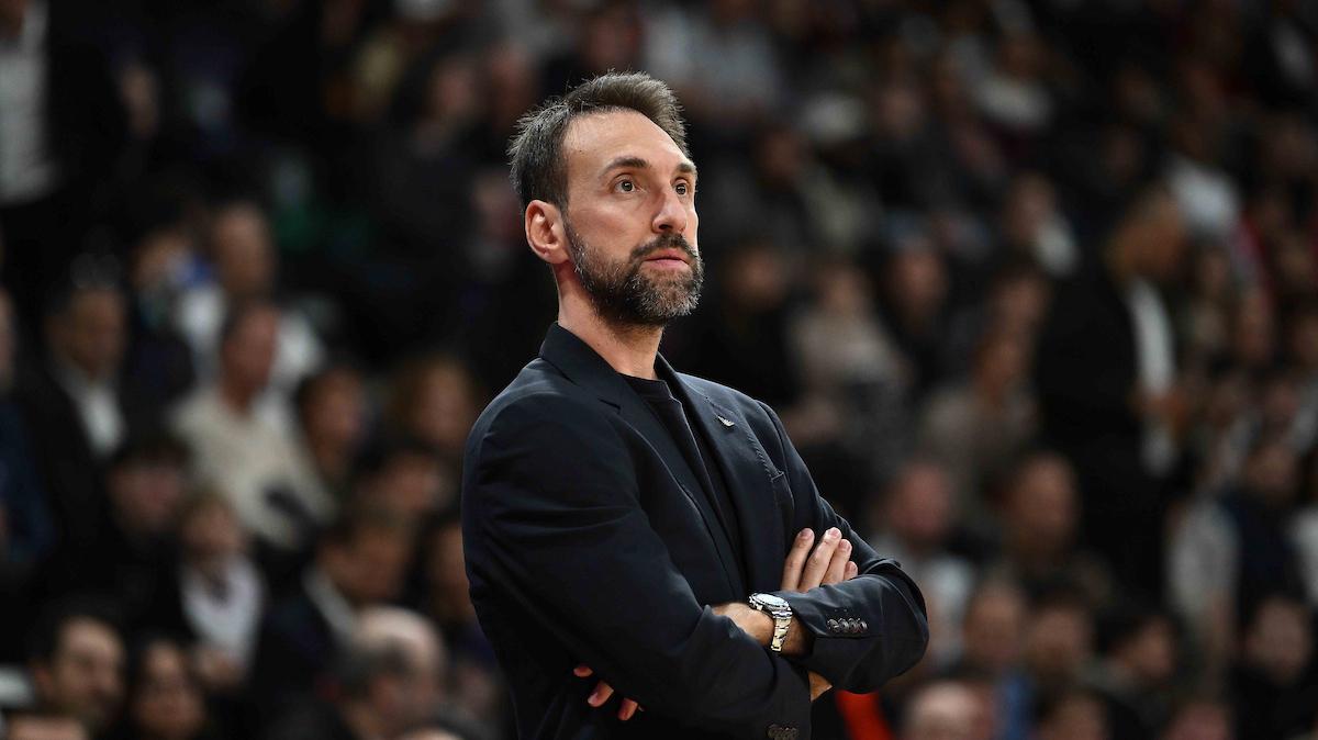 Repubblica: «Olimpia: chi guida quando il pullman sbanda?»