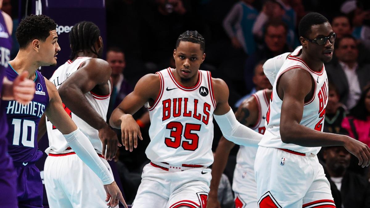 Bulls, sospiro di sollievo a Charlotte: 129-126 con Giddey leader e White glaciale