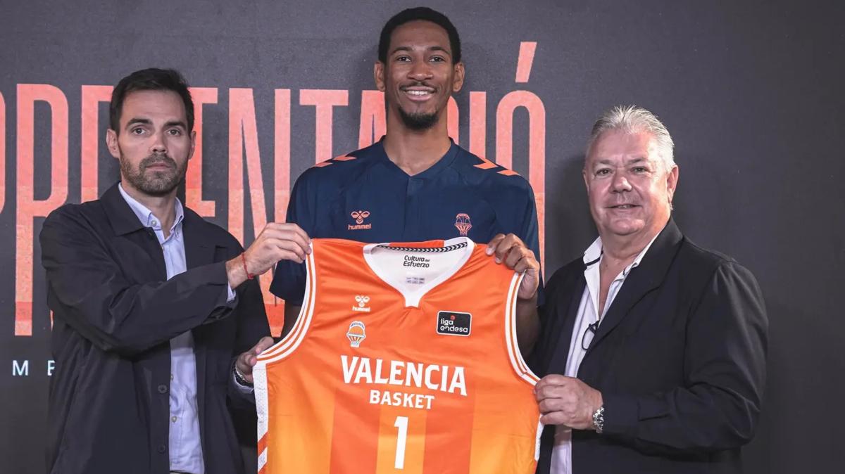 Valencia Basket blinda Kameron Taylor e rimbalza i tentativi del Panathinaikos
