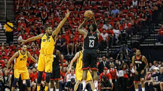 NBA - I Rockets sorridono subito contro gli Utah Jazz