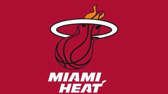 NBA Preseason - Miami Heat, Kelly Olynyk out contro gli Spurs