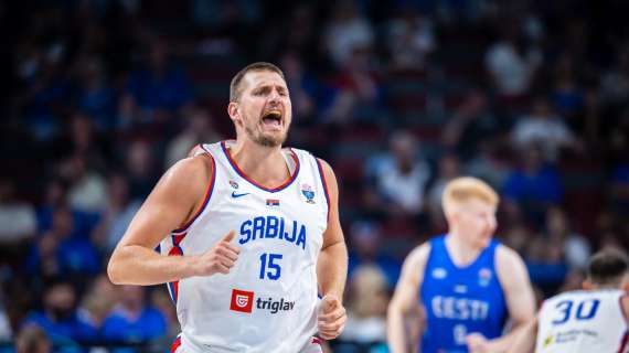 Il proprietario dei Nuggets a Riga per vedere Nikola Jokic con la Serbia