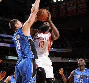 Dopo l'overtime esulta Houston, sconfitta Orlando