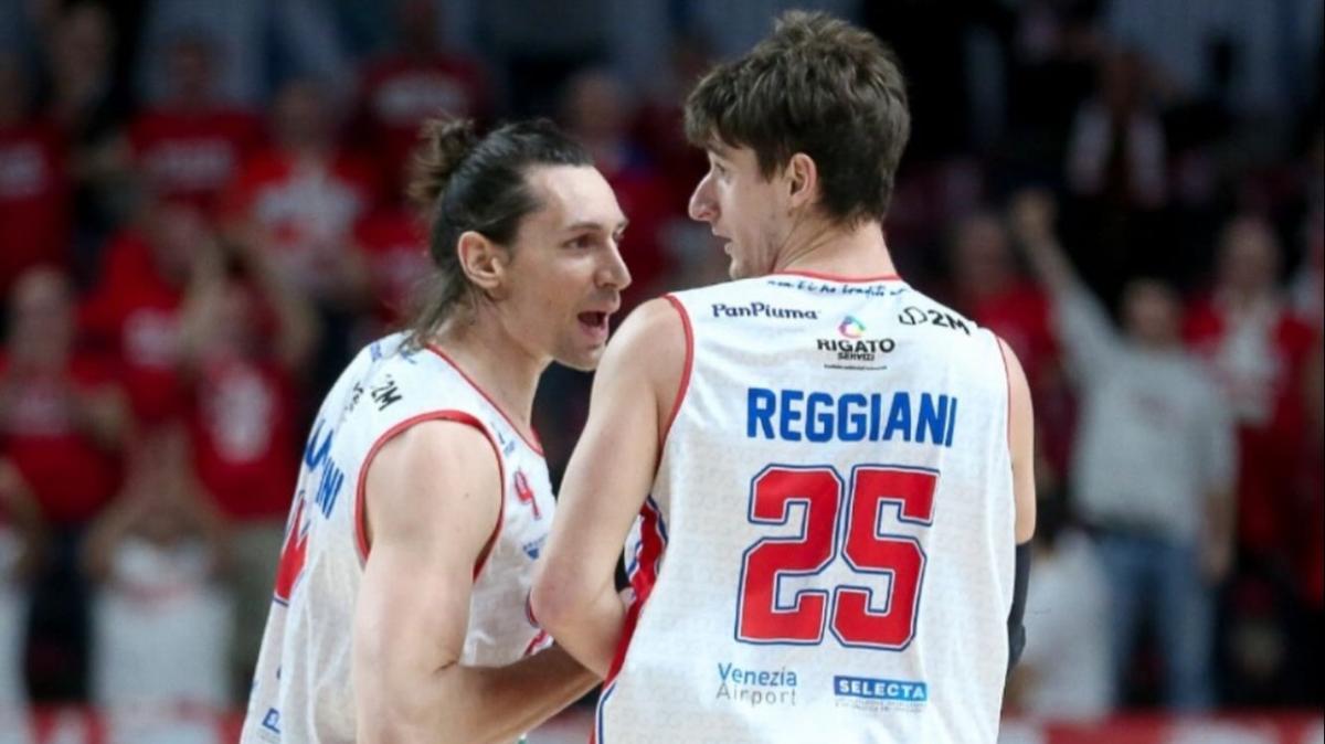 A2 - Super Curry, Mestre recupera e ferma la Tezenis Verona