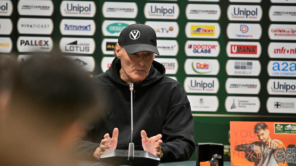 Repubblica: «La Virtus Bologna paga le assenze di Pajola e Hackett e un calo fisico e mentale»