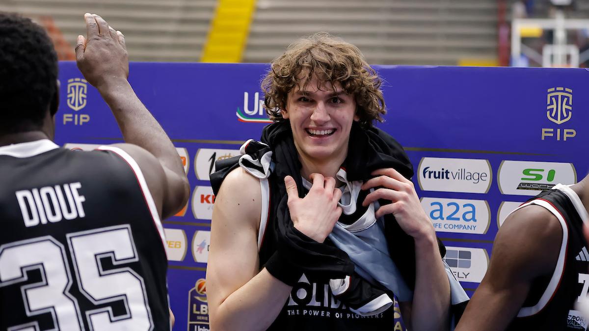 19 punti in Serie A, Francesco Ferrari è il quarto più giovane nella storia Virtus