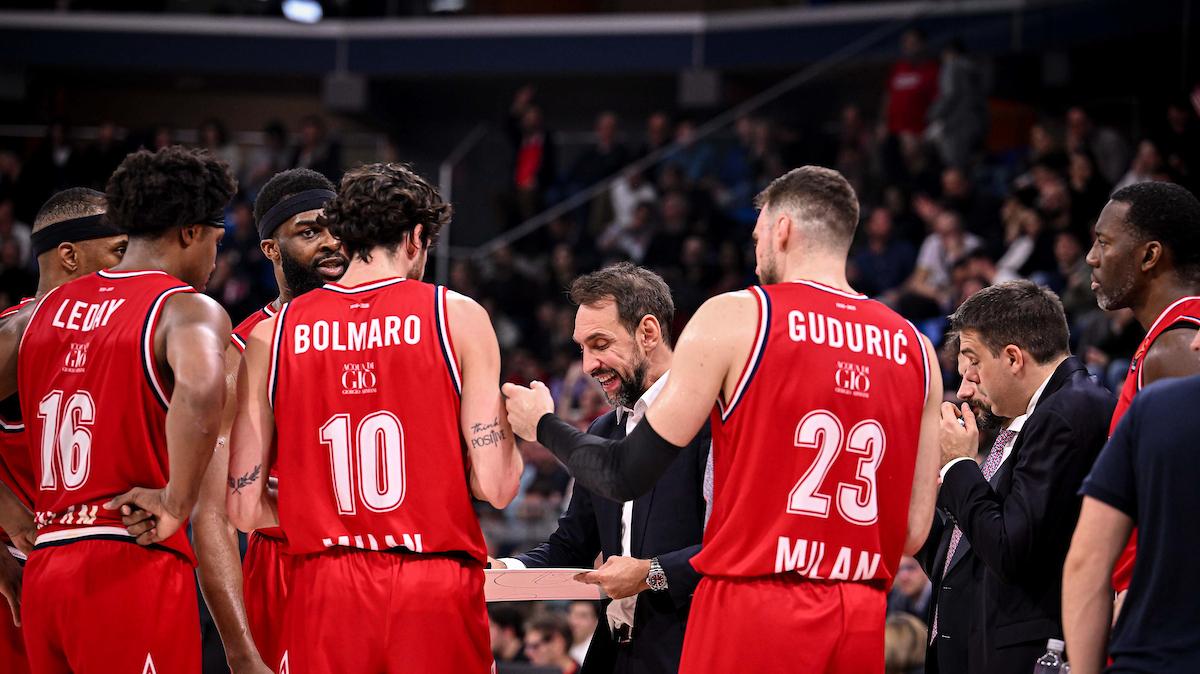 CorSera: «Peppe Poeta, è il suo momento più difficile all'Olimpia Milano»