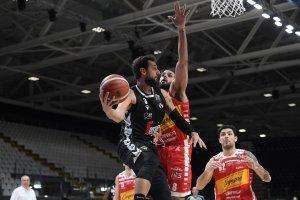 LBA - Dal 2008-09 la Virtus Bologna non vince in casa dell' Acqua S. Bernardo Cantù