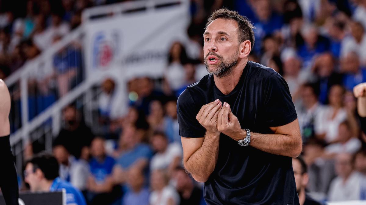 Olimpia Milano, Peppe Poeta commenta la vittoria in Gara 1 con Brescia