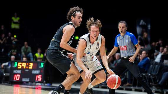 LIVE LBA - Virtus Bologna vs Bertram Derthona: diretta 4Q 83-77 38'